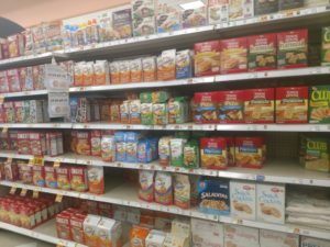 How to Use Grocery Shopping as a Learning Opportunity for Your Kids | Houston Moms Blog