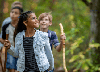 kids hiking