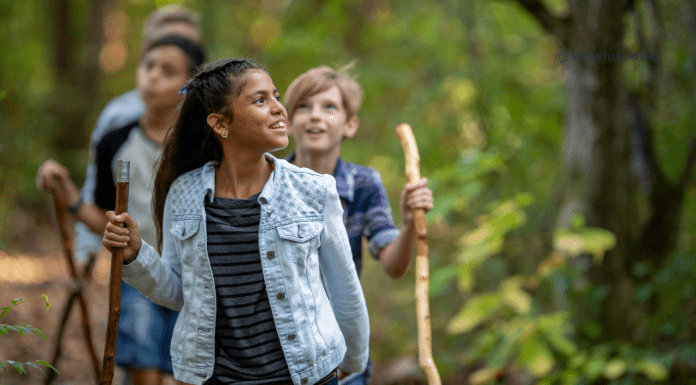 kids hiking