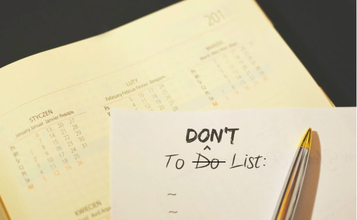 To do or not to do list and post it