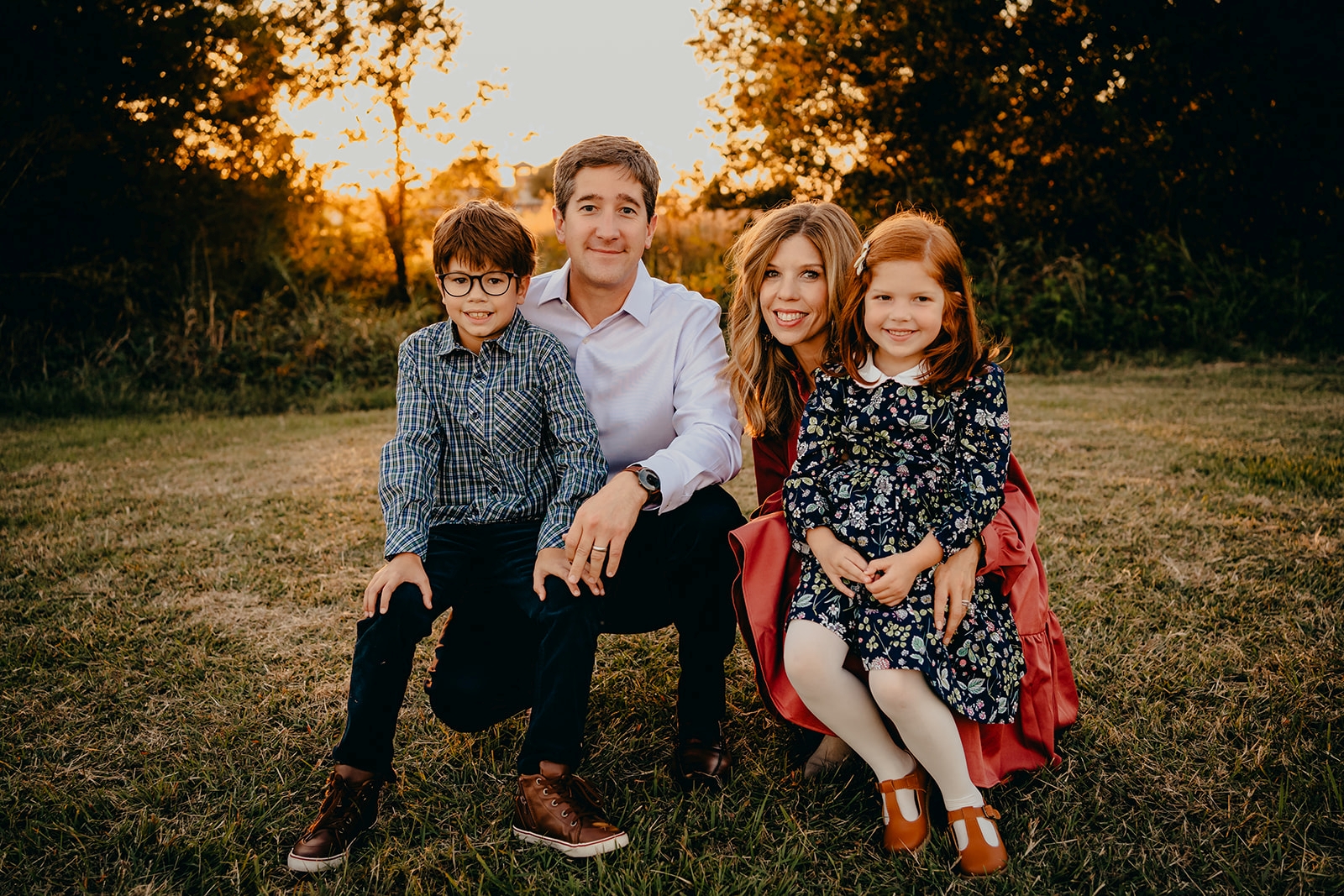 Prompt and Pose Ideas for Capturing Beautiful Family Photos