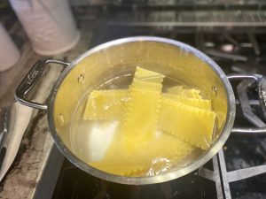 lasagna noodles in boiling water