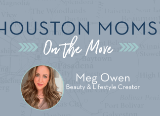 Houston Moms on the Move with Meg Owen Houston moms on the move logo with Meg Owen