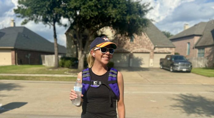 Why You Need a Weighted Vest (Plus Other Things We Love in Summer) Girl in weighted vest