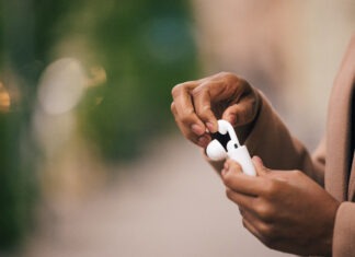 What Parents Need to Know about ‘AirPod Ear’