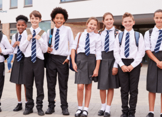 How to Apply for Texas School Vouchers for the 2026-2027 School Year group of students in school uniforms stand in a row