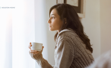 4 Simple Ways to Keep the Winter Blues at Bay. woman drinking tea