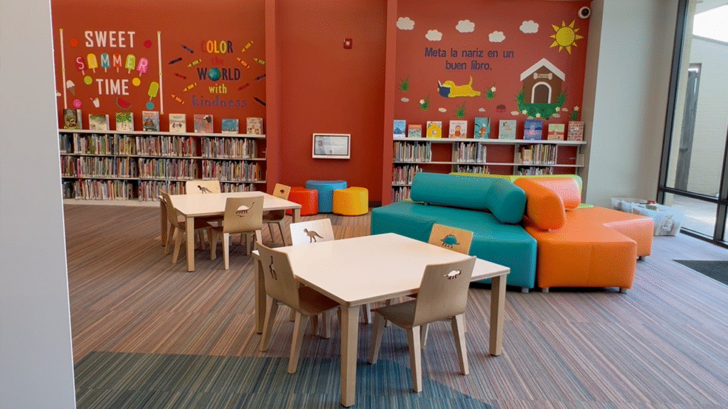 Flores Neighborhood Library
